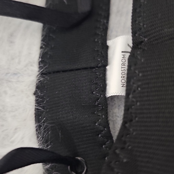 NWT Faux Fur Cloche Fuzzy Light Grey Adjustable Bucket Hat - Picture 9 of 9